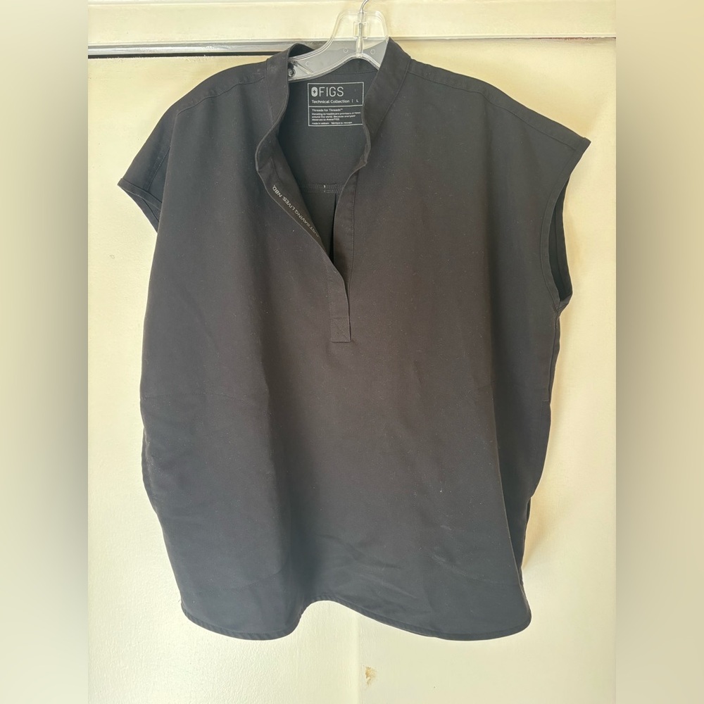 Figs Rafaela Oversized Scrub Top
